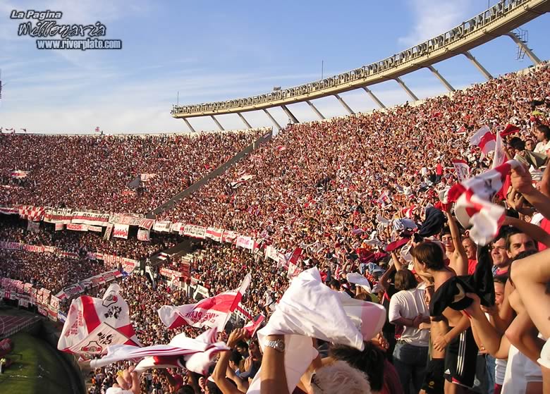 River Plate vs Racing Club (CL 2005) 2